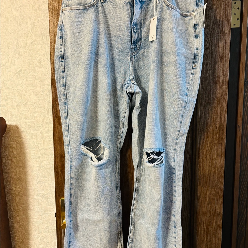 Good American Good 90’s Jeans Distressed
